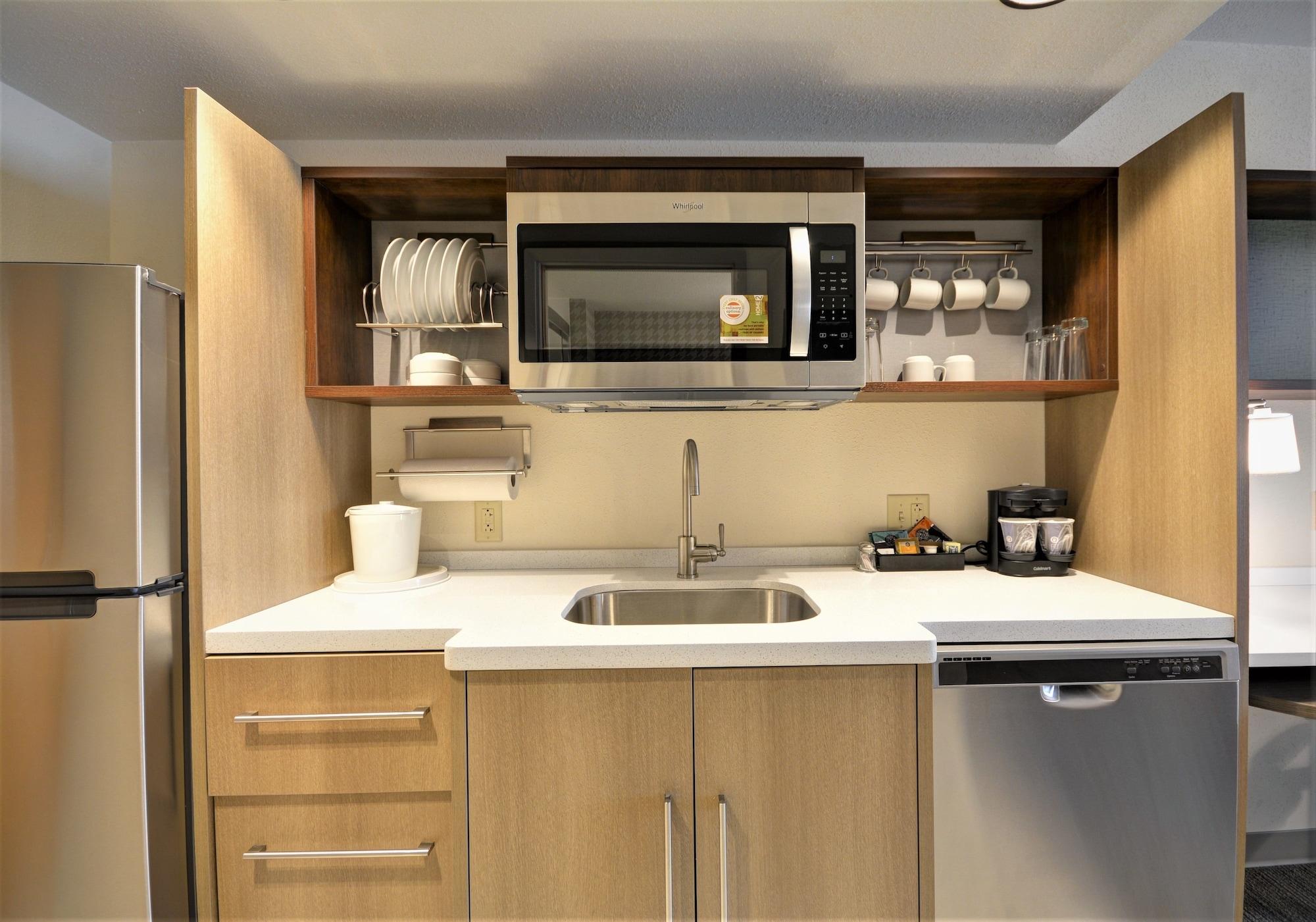 Home2 Suites By Hilton Portland Airport South Portland Eksteriør billede