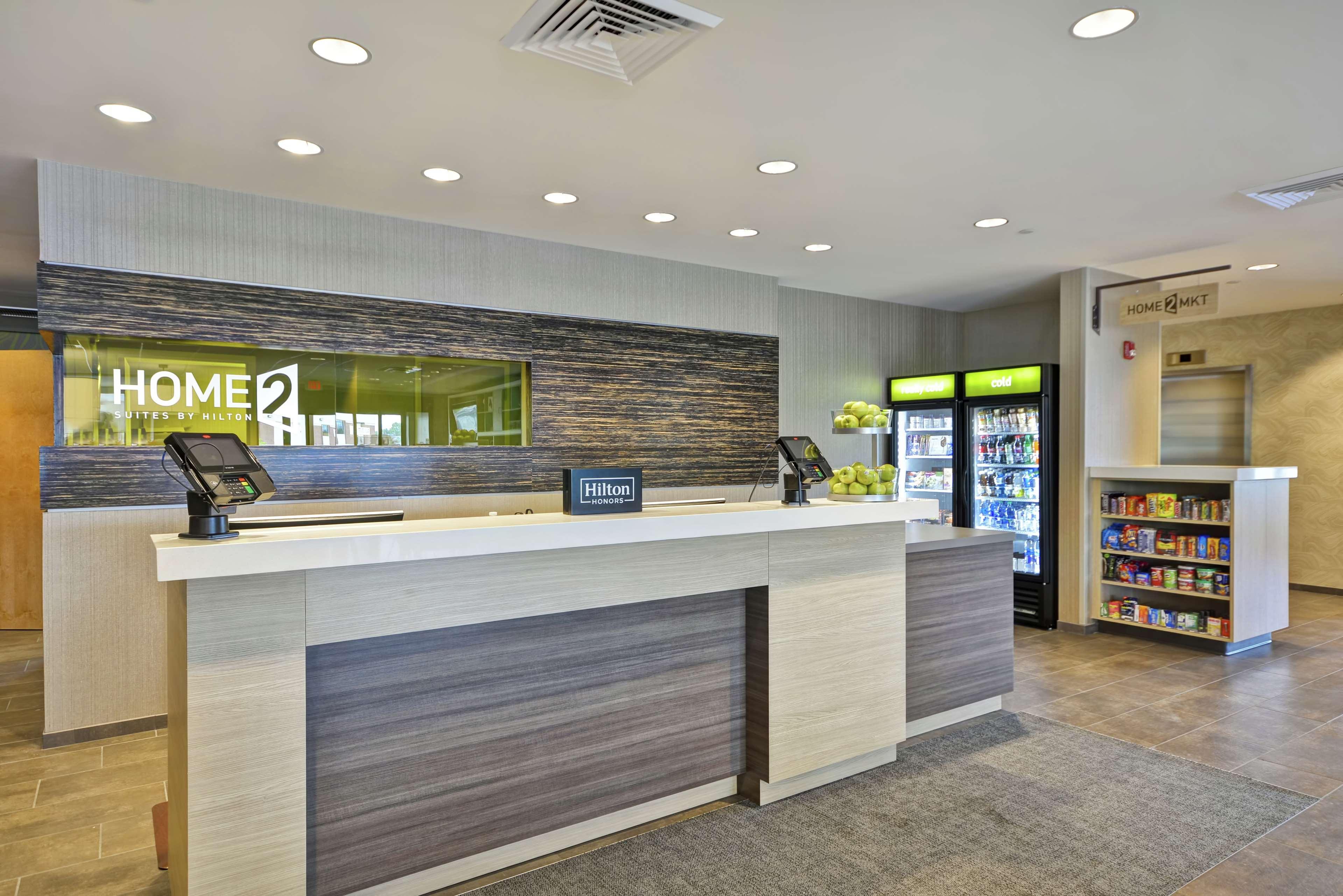 Home2 Suites By Hilton Portland Airport South Portland Eksteriør billede