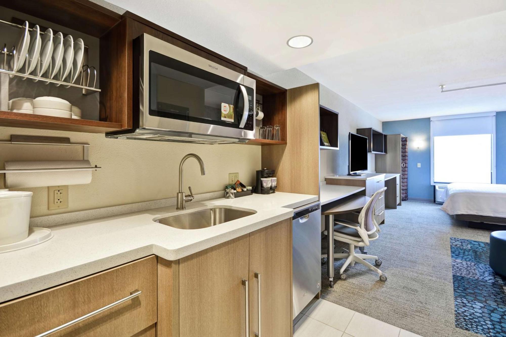 Home2 Suites By Hilton Portland Airport South Portland Eksteriør billede