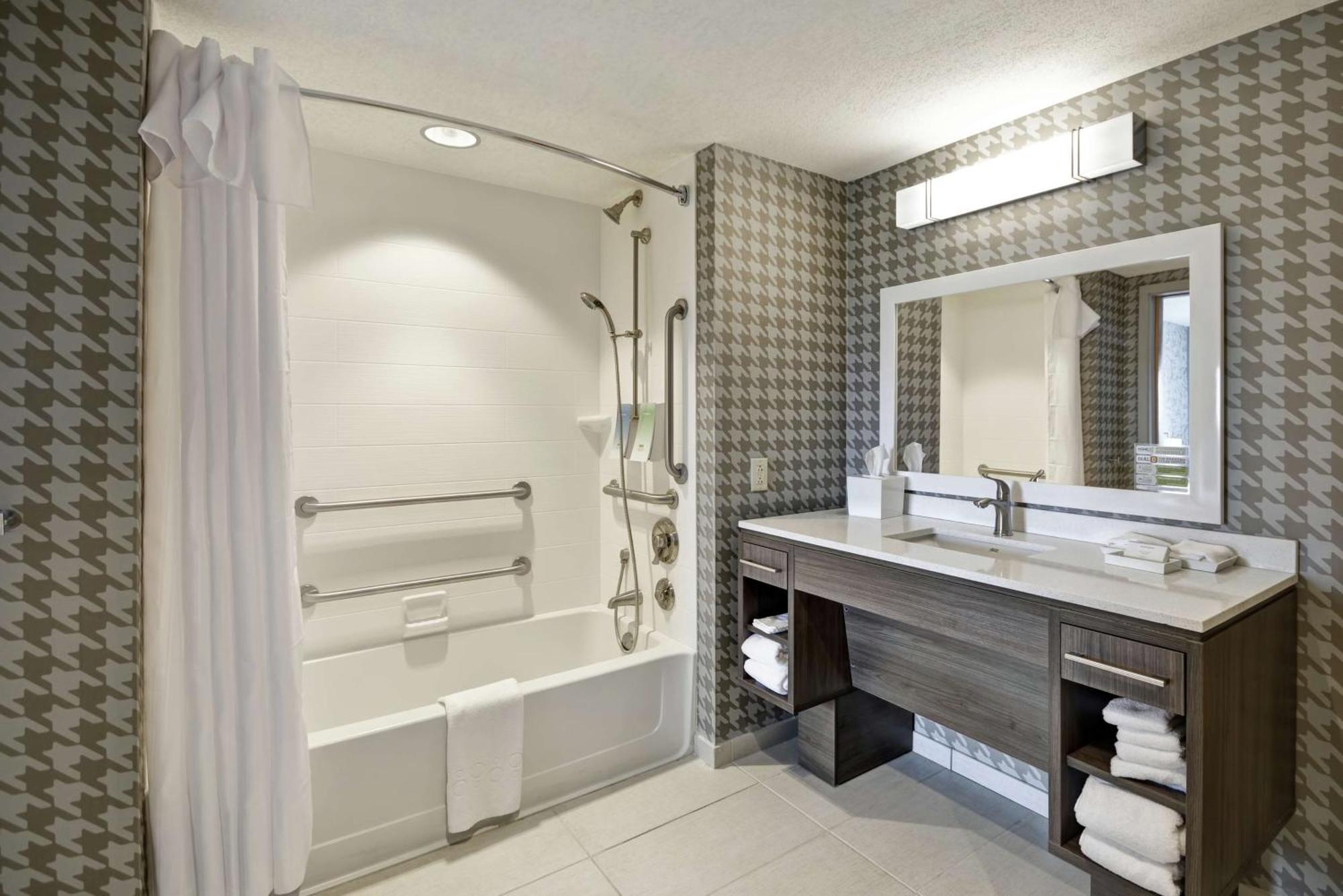 Home2 Suites By Hilton Portland Airport South Portland Eksteriør billede